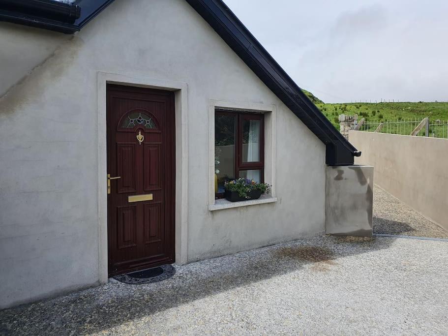 The Loft, Killybegs Apartment Donegal Town Bagian luar foto